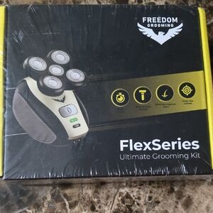FlexSeries Ultimate Grooming Kit - Black and Gold